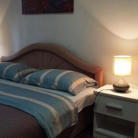 Quiet Apartment In City Center, Free Private Parking Сараєво Екстер'єр фото