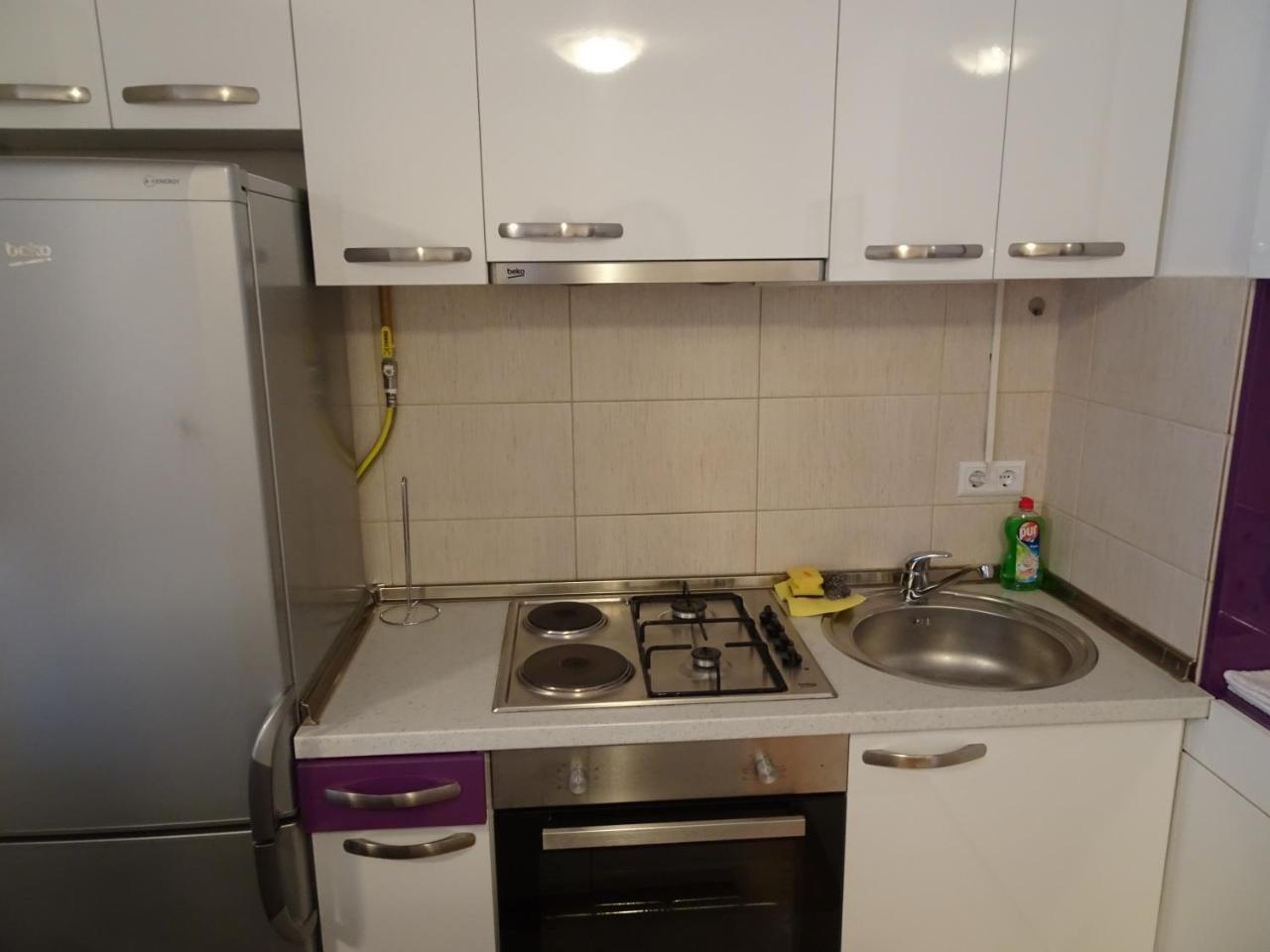 Quiet Apartment In City Center, Free Private Parking Сараєво Екстер'єр фото